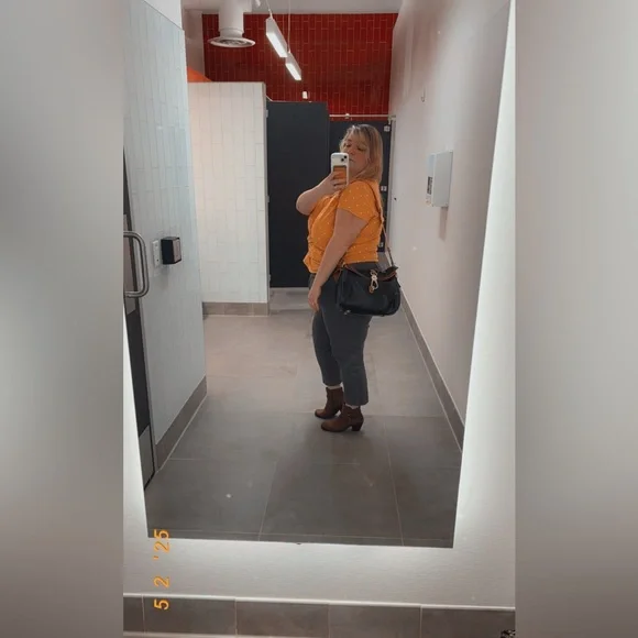 LIKE THIS TO BE NOTIFIED WHEN I GO LIVE!!
EVERY SUNDAY ❤️❤️ - Picture 6 of 13